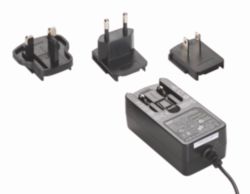 Stroomvoorziening inclusief adapter 100-