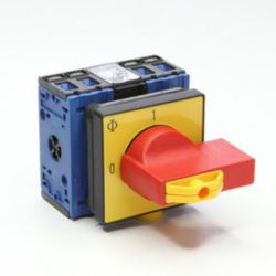 Nood/Uitschak. 4polig 0-1 16A centr. IP66 vergr. R/G