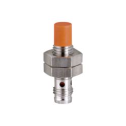 Inductieve sensor; M8 x 1 / L = 30 mm; Schakelafstand 4 mm niet-bondig i