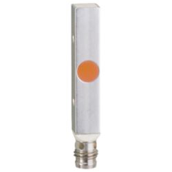 Inductieve sensor; 40 x 8 x 8 mm; Schakelafstand 2 mm bondig inbouwbaar;