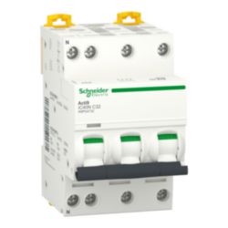 iC40N 3P+N C32 6000A/10kA