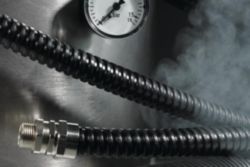METALEN BESCHERMSLANG PA6-MANTEL ZWART Ø